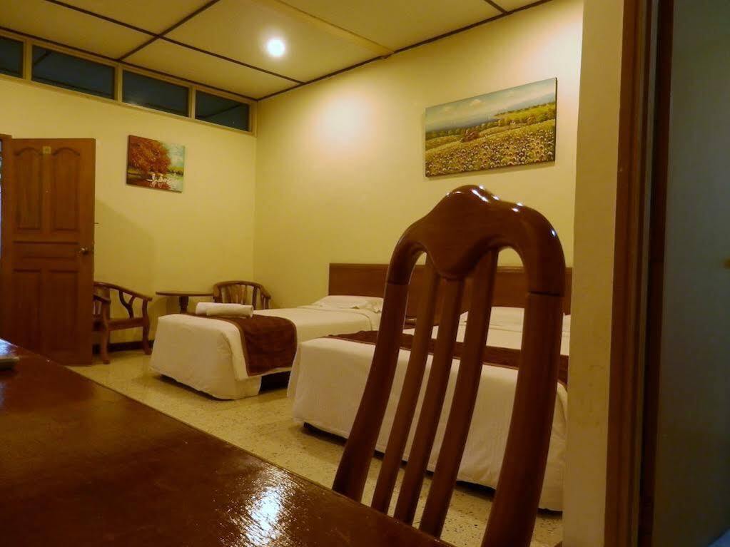 Hotel Felda Residence Tekam , Ppp Tun Razak Kampong Sungai Batu Exterior foto